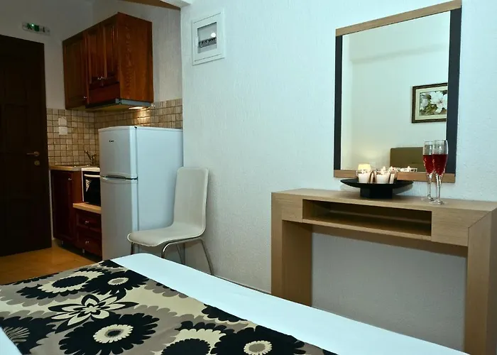 Oasis Deluxe Apartment Neo Klima